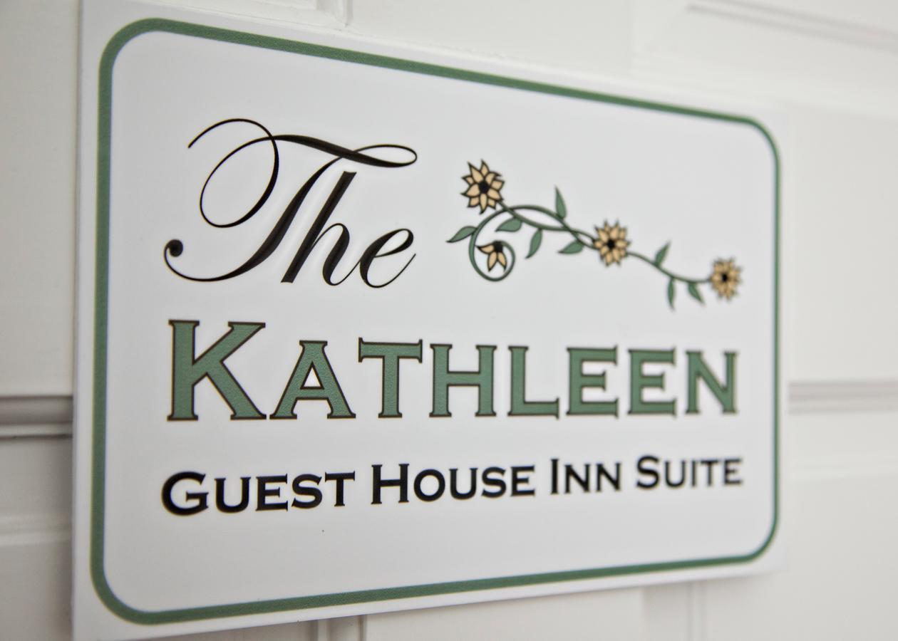 The Guest House Inn On Courthouse Square Hinton Экстерьер фото