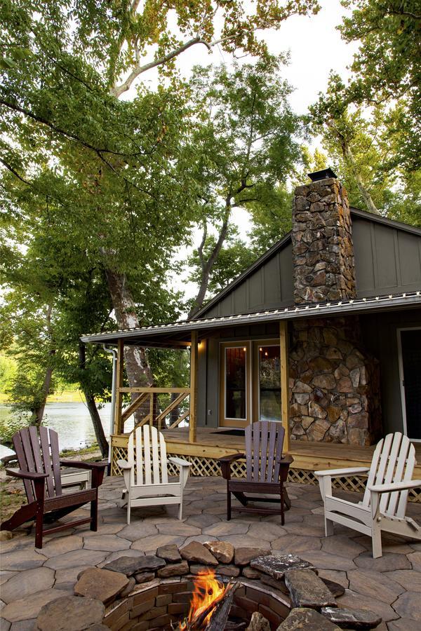 The Guest House Inn On Courthouse Square Hinton Экстерьер фото