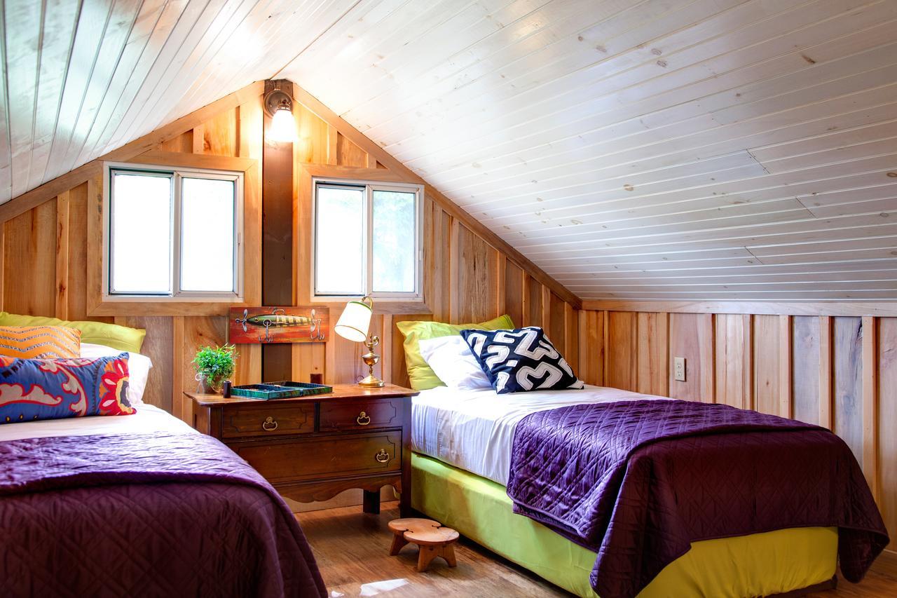 The Guest House Inn On Courthouse Square Hinton Экстерьер фото